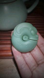 和田玉碧玉挂件玉猪龙,俄碧老料,粉青系列